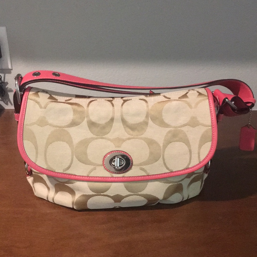 Y2k pink and tan coach purse